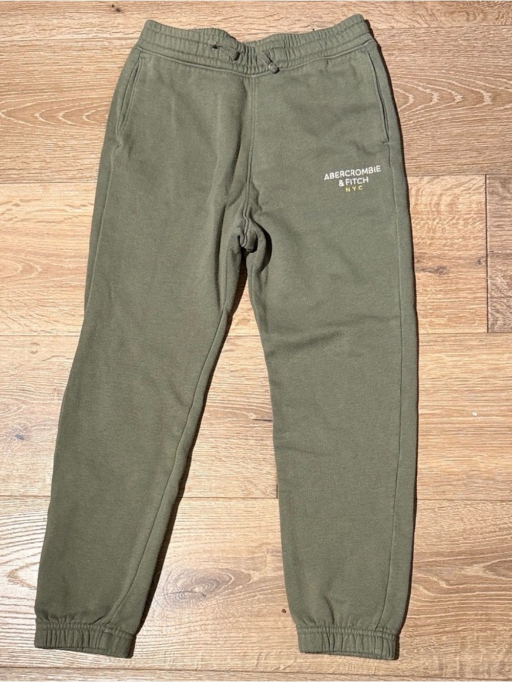 abercrombie kids olive jogger sweatpants - Picture 3 of 4